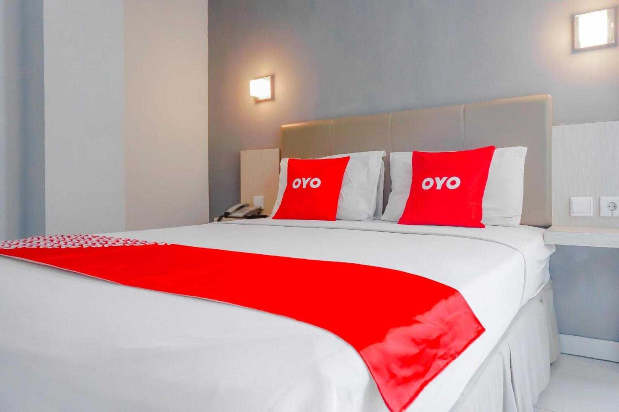 Collection O Hotel Antara Jakarta Exterior photo